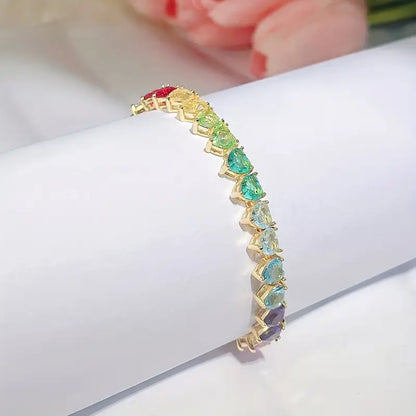 Heart-Shaped Crystal Bracelet | Støtt brystkreft
