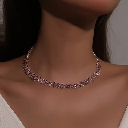 Rhinetone Rhombus Necklace | Støtt brystkreft