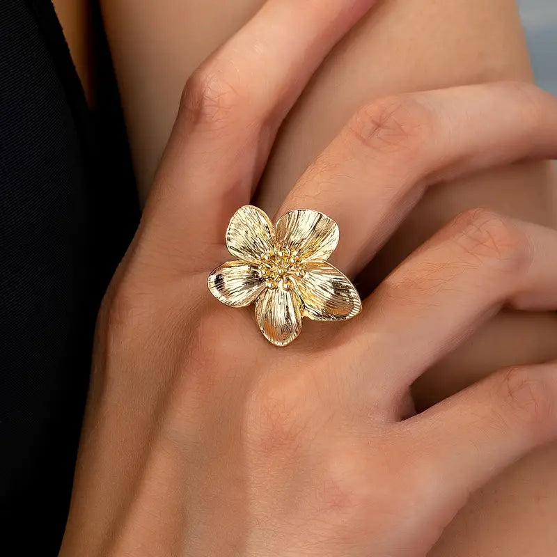 Exquisite Flower Ring | Støtt brystkreft
